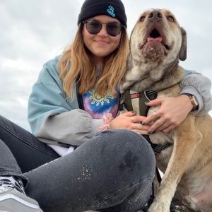 Meet your Posher, Kelly